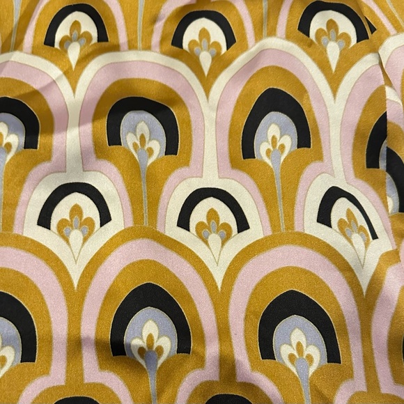 House of Harlow 1960 Beautiful Two Piece Set NWT (Medium) - Picture 3 of 4